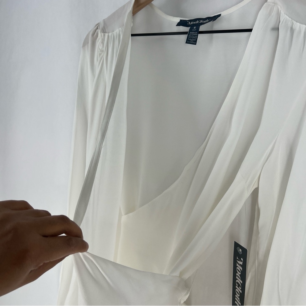 Modcloth Ivory Draped Blouse Long Sleeve Wrap Blouse NWT Size S - Picture 7 of 15